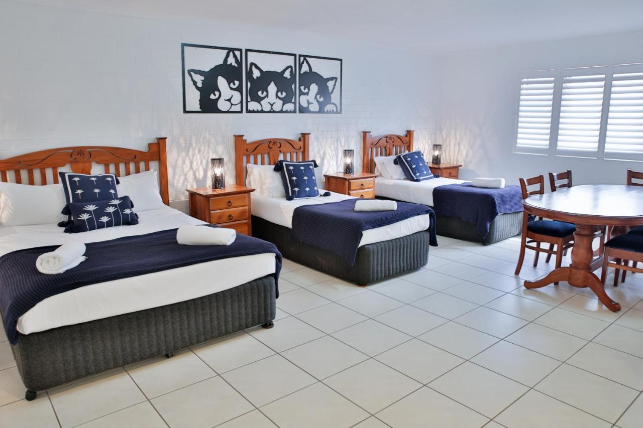 Central Park Motel Rockhampton Esterno foto