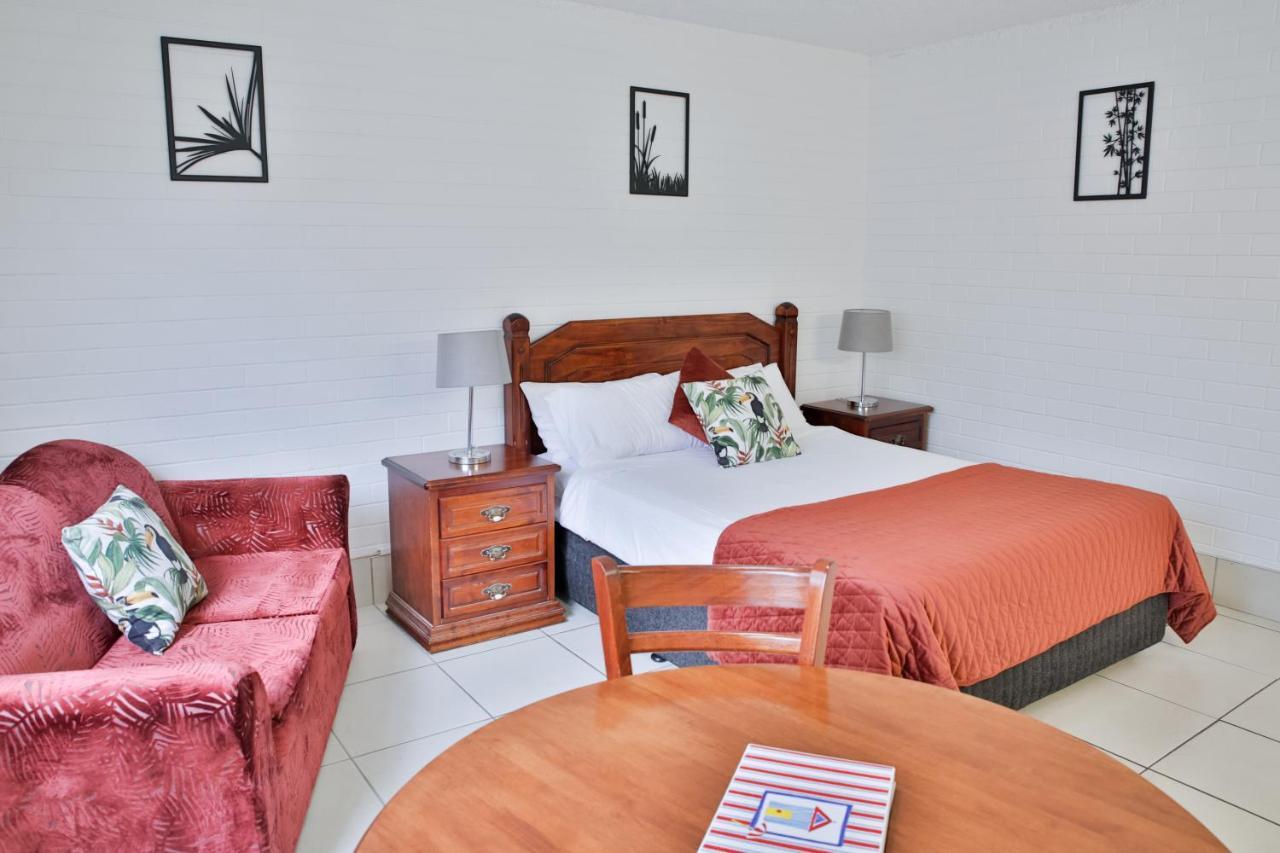 Central Park Motel Rockhampton Esterno foto
