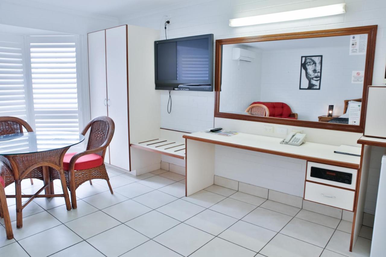 Central Park Motel Rockhampton Esterno foto