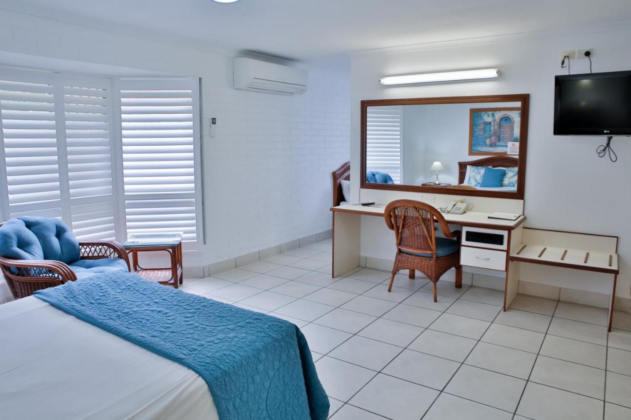 Central Park Motel Rockhampton Esterno foto