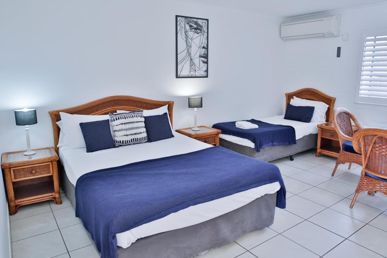 Central Park Motel Rockhampton Esterno foto